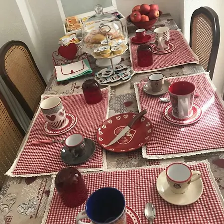 Affittacamere Tzia Costanza Gæstehus